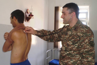 Այսօր Հայաստանում նշվում է ռազմական բժշկի օրը