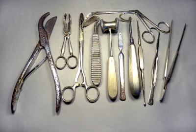 19-20-րդ դարի հայկական բժշկական-ախտորոշիչ գործիքներ (ֆոտոշարք)