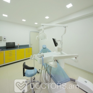 Telia Stom Dental Clinic