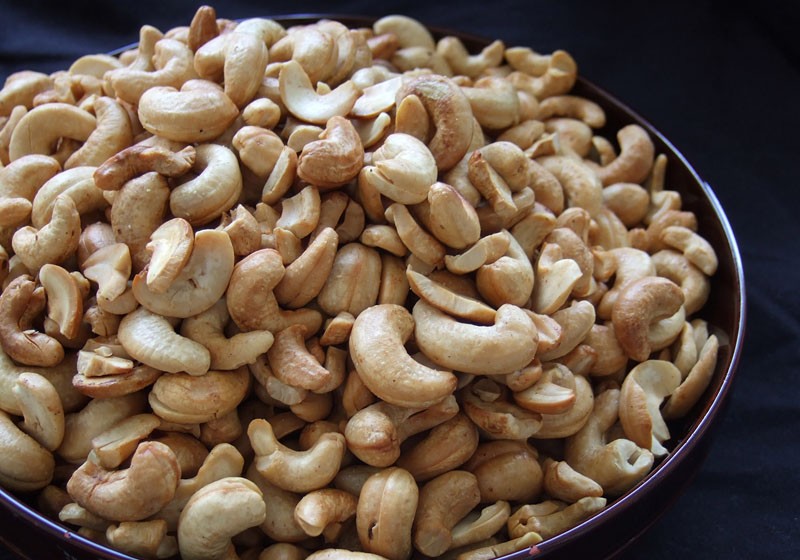Cashew nut nutrition facts
